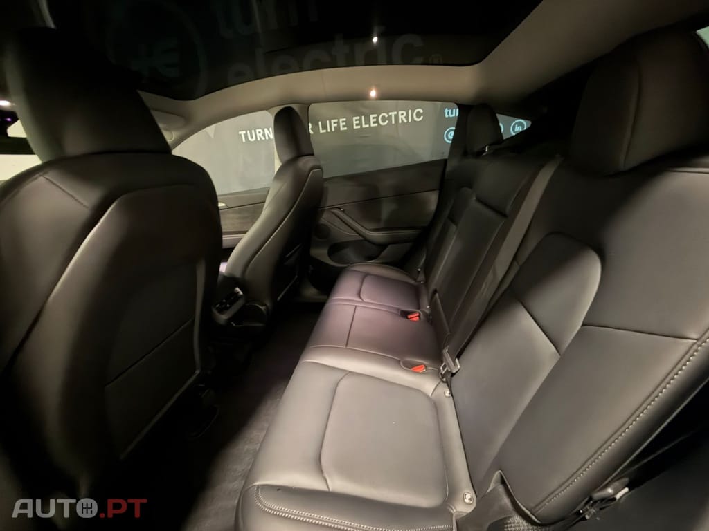 Tesla Model Y Tração Traseira