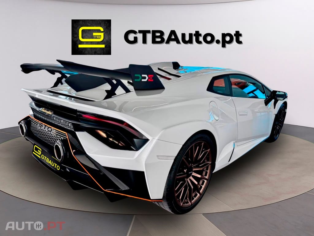 Lamborghini Huracán STO 