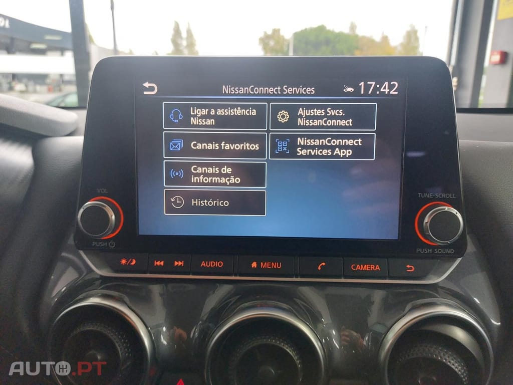 Nissan Juke 1.0 DIG-T N-Connecta DCT