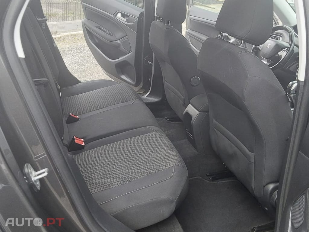 Peugeot 308 SW 1.6 BlueHDi Allure