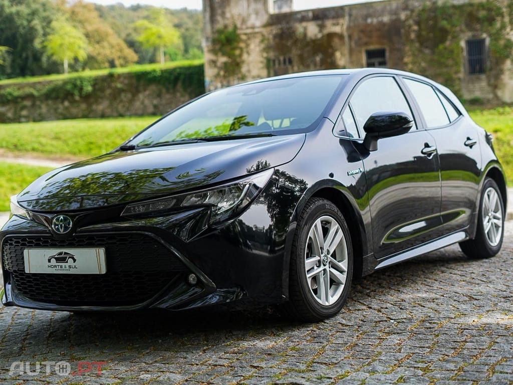 Toyota Corolla 1.8 Hybrid Comfort