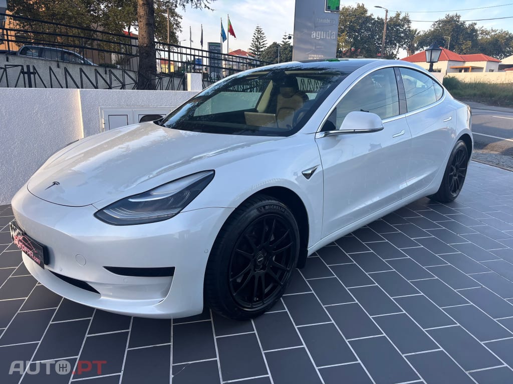Tesla Model 3 Long Range Tração Traseira