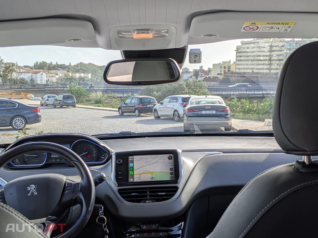 Peugeot 2008 Peugeot 2008 PureTech 110 GPF Stop&Start EAT6 Allure