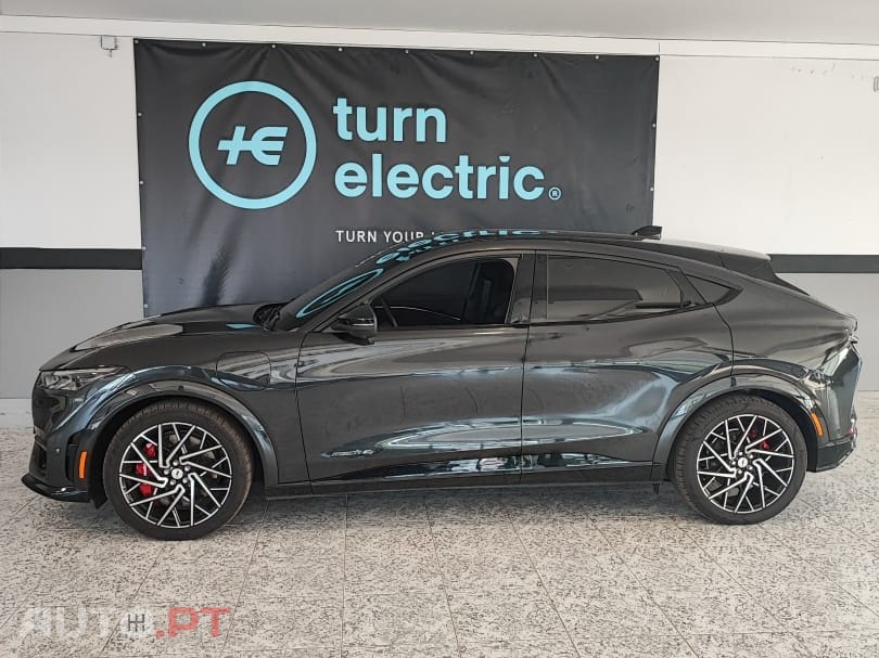 Ford Mustang Mach-E 98.7 kWh GT AWD