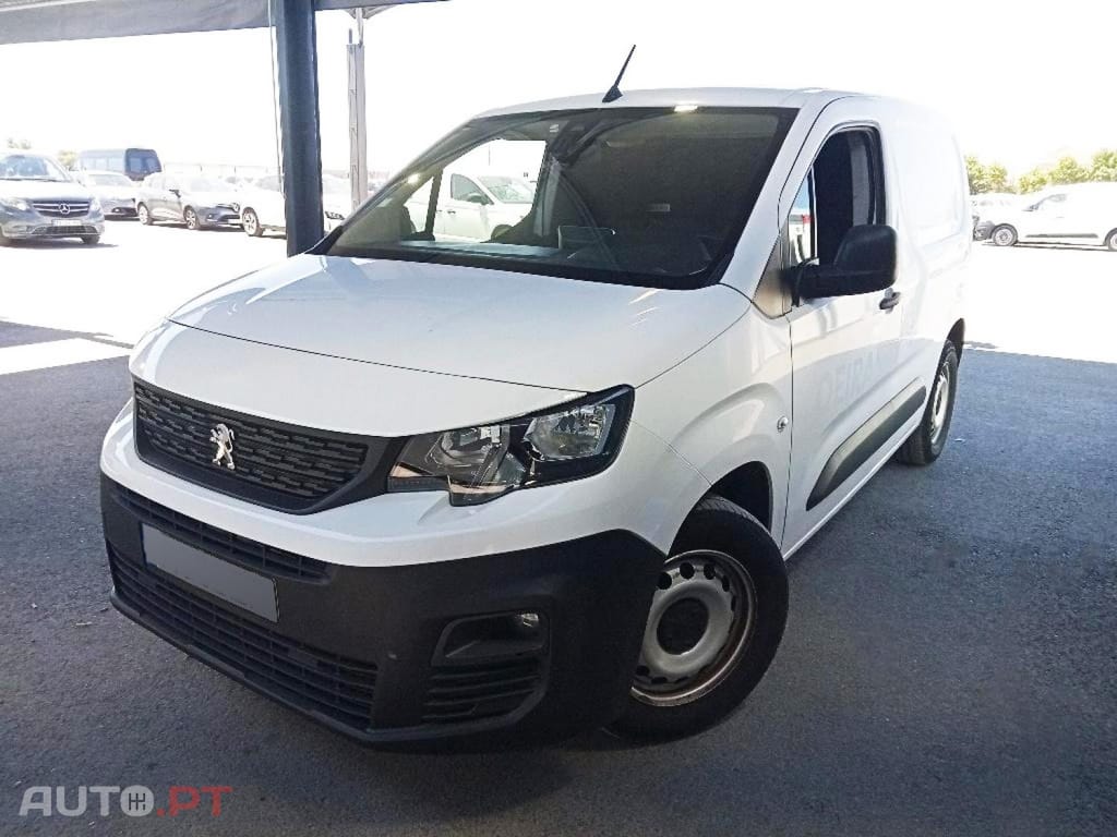 Peugeot Partner e-Partner 50 kWh Premium Standard - IVA Dedutível