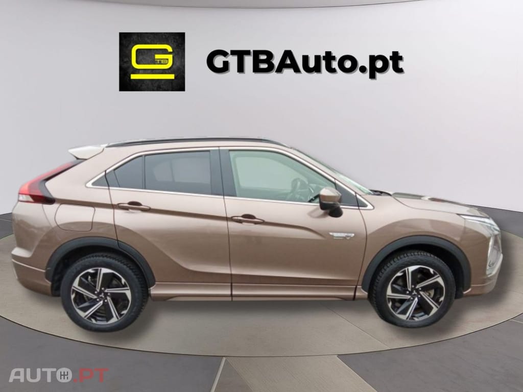 Mitsubishi Eclipse Cross I.V.A DEDUTÍVEL Plug-In Hybrid 4WD