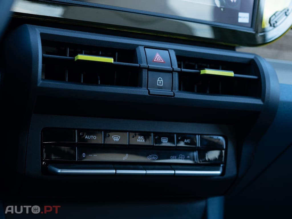 Fiat Grande Panda 1.2 Hybrid La Prima eDCT