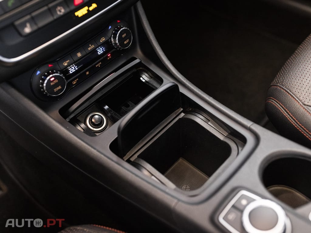 Mercedes-Benz CLA 220 (CDI) d 7G-DCT Orange Art Edition