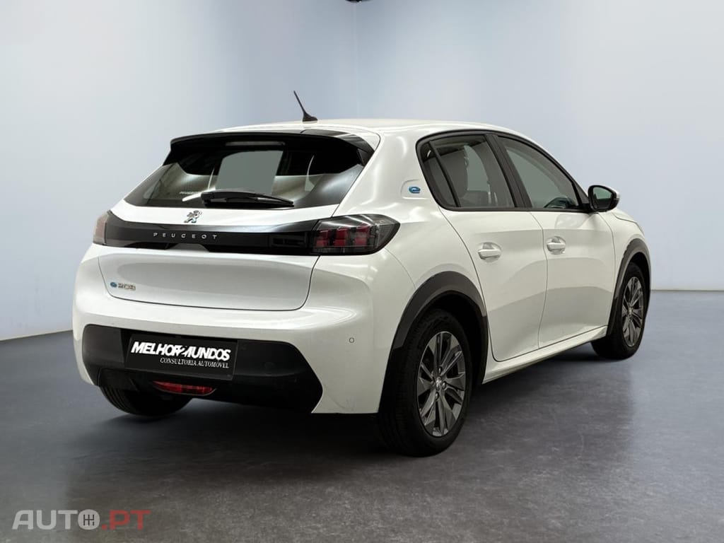 Peugeot E-208 50 kWh Active Pack