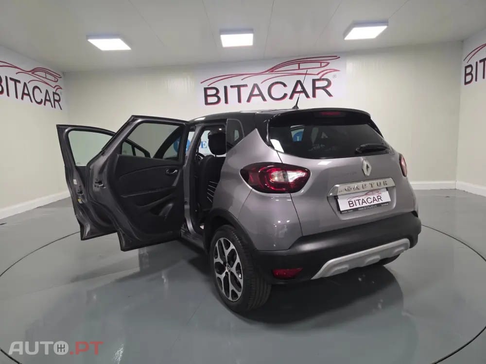 Renault Captur 1.5 DCI EXCLUSIVE
