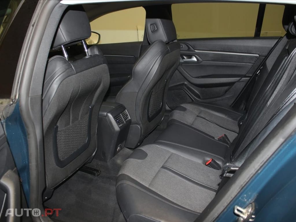 Peugeot 508 SW 1.6 Hybrid Allure Pack e-EAT8