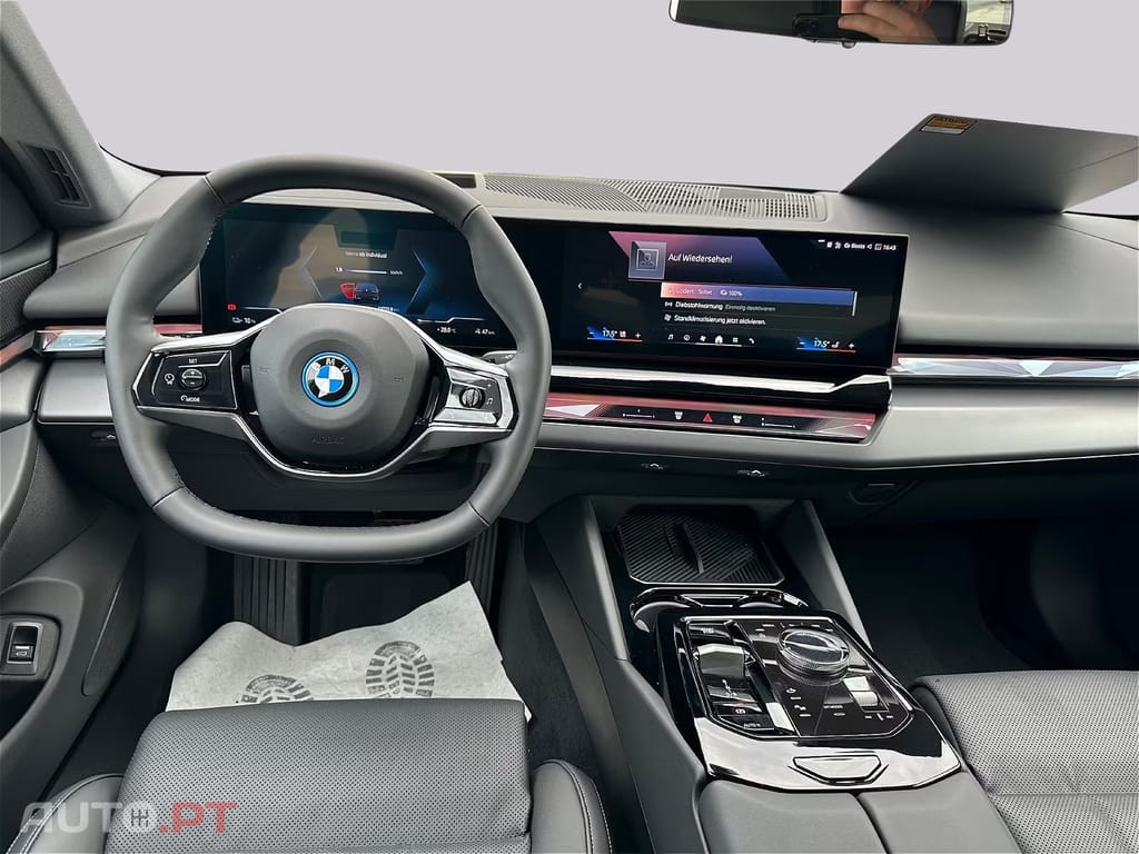 BMW i5 eDrive40 I.V.A DEDUTIVEL 