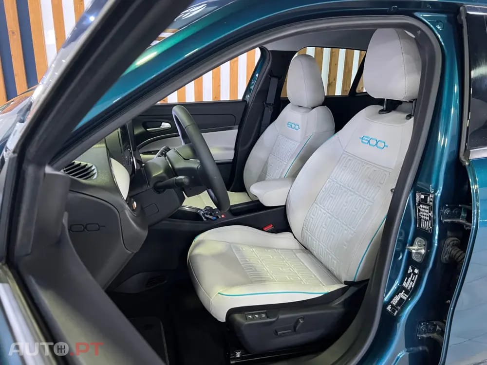 Fiat 600e 54 kWh La Prima