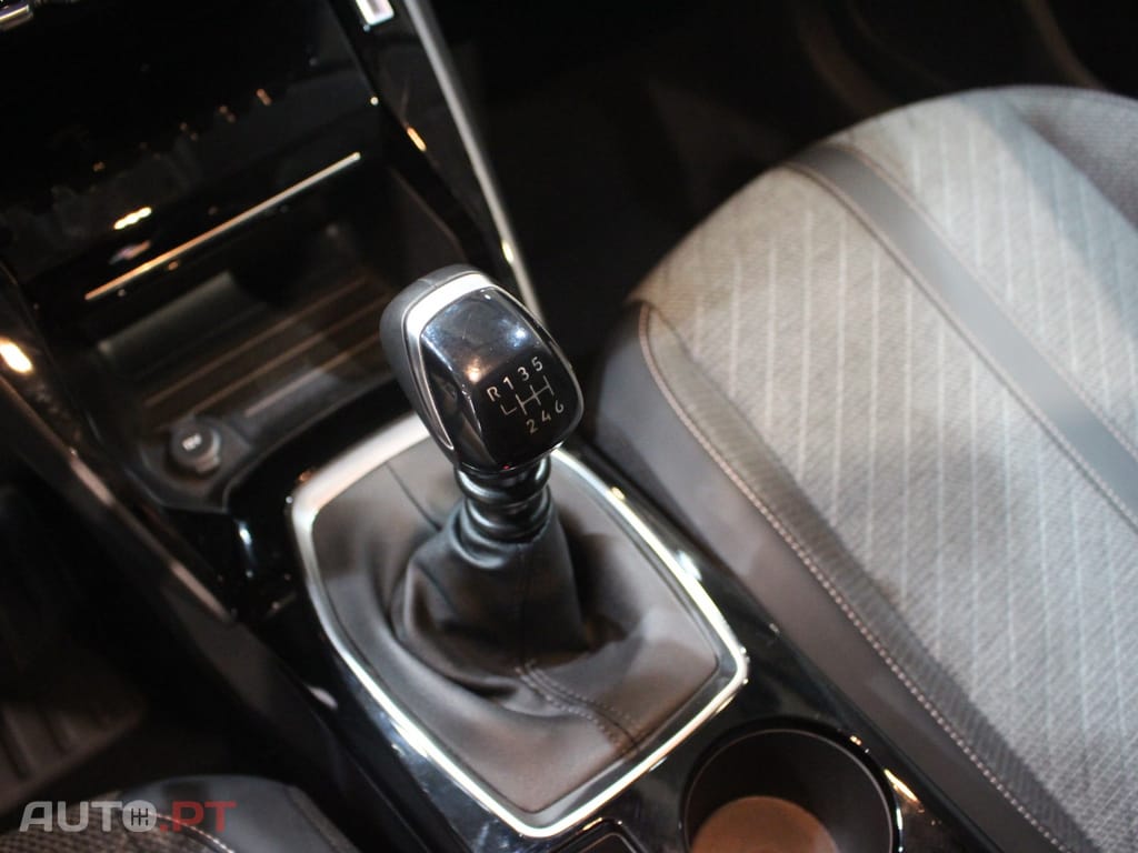 Peugeot 208 1.2 PureTech Allure