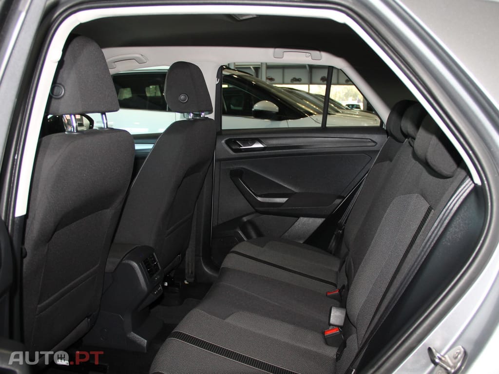Volkswagen T-Roc 1.0 TSI