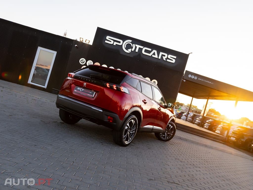 Peugeot 2008 1.2 PureTech Allure Pack