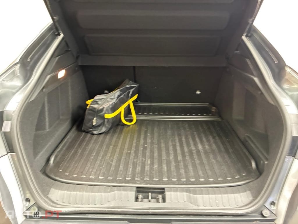 Renault Arkana E-Tech RS Line Fast Track