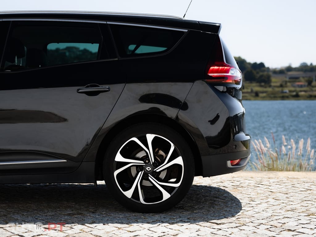 Renault Grand Scénic 1.6 dCi Bose Edition SS