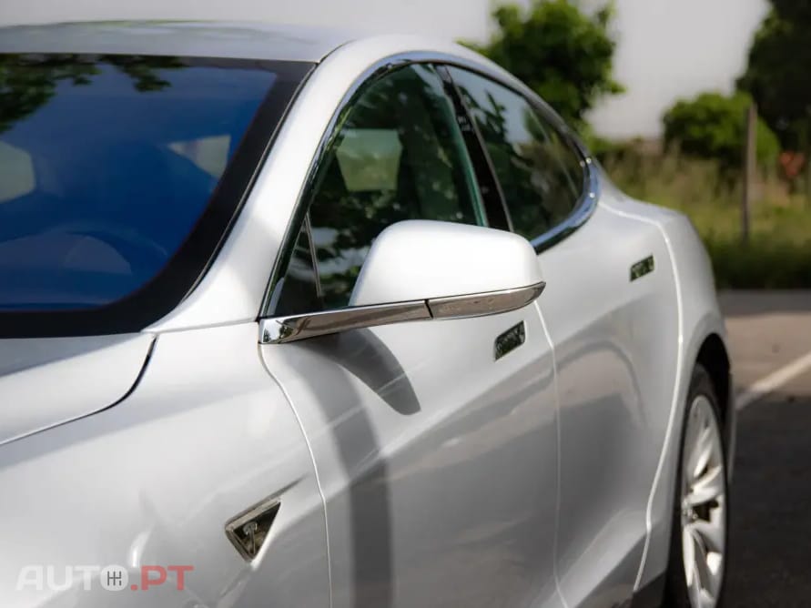 Tesla Model S 70D AWD