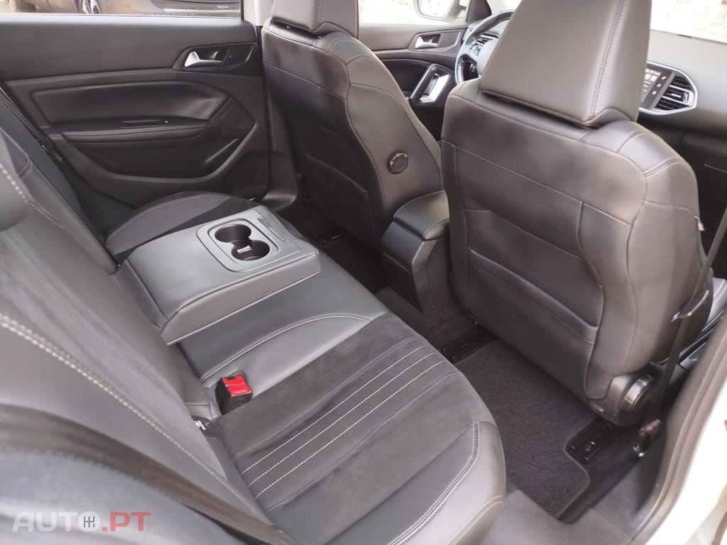 Peugeot 308 PureTech 130 Allure