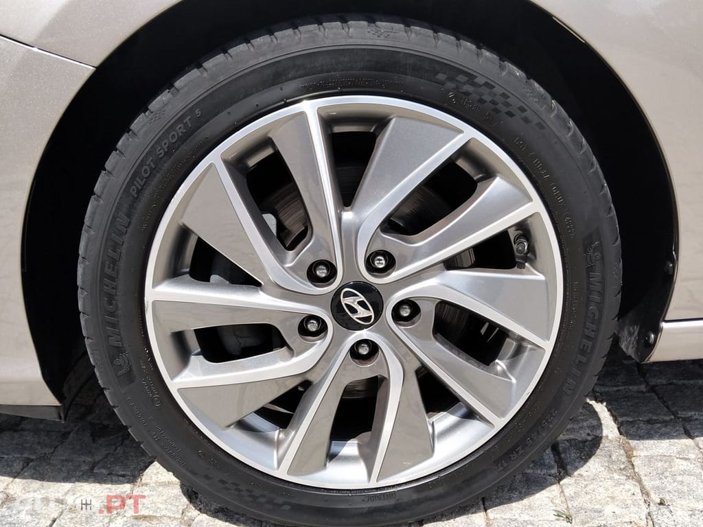 Hyundai i30 Fastback 1.0 T-GDI Style