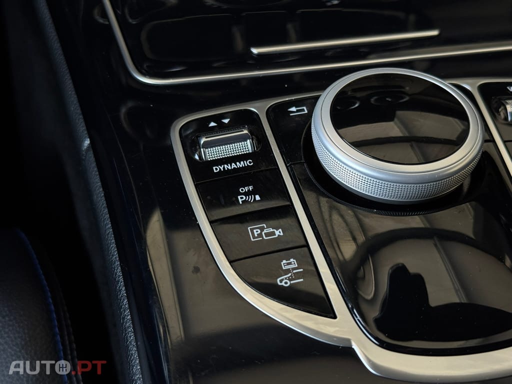 Mercedes-Benz C 300 de AMG Line