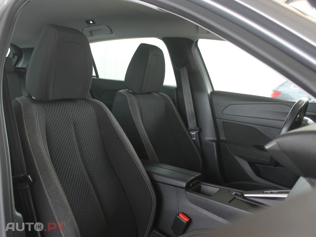 Peugeot 308 1.5 BlueHDi Active Pack EAT8
