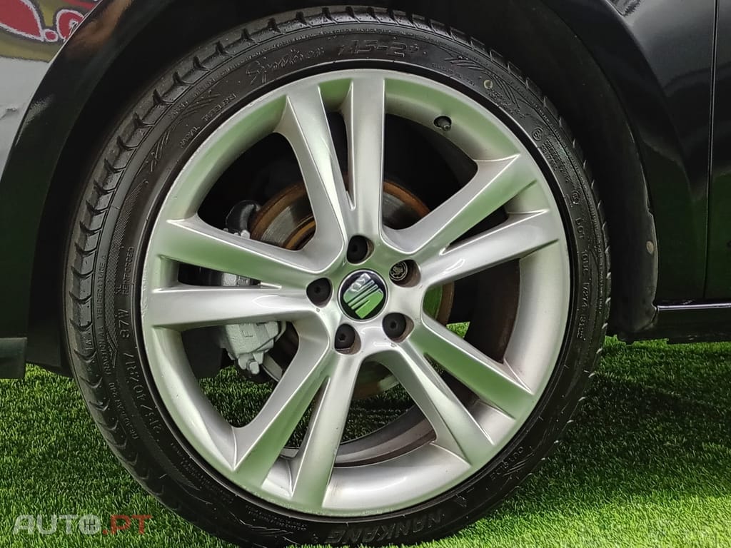 SEAT Ibiza 1.6 TDI Reference — fotografia 14