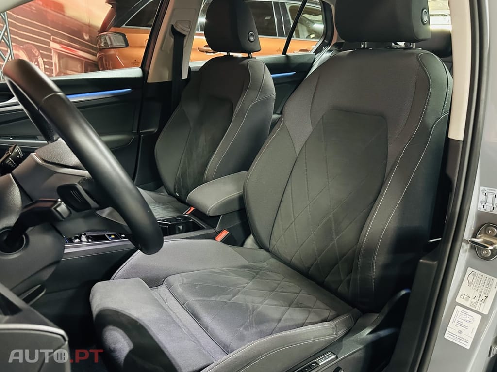 Volkswagen Golf 1.4 TSI e-Hybrid DSG