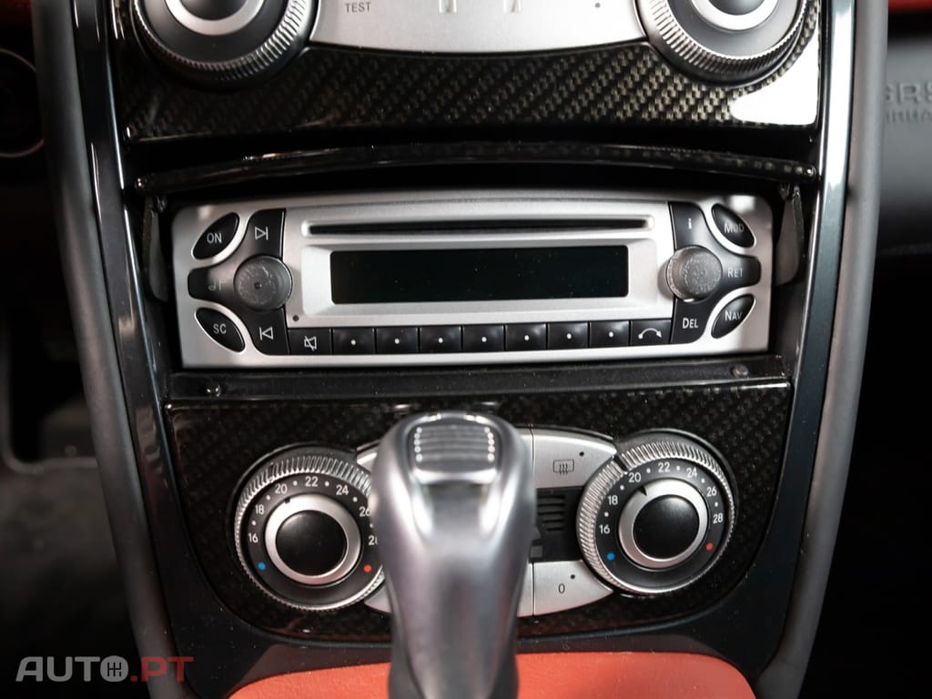 Mercedes-Benz SLR Coupe