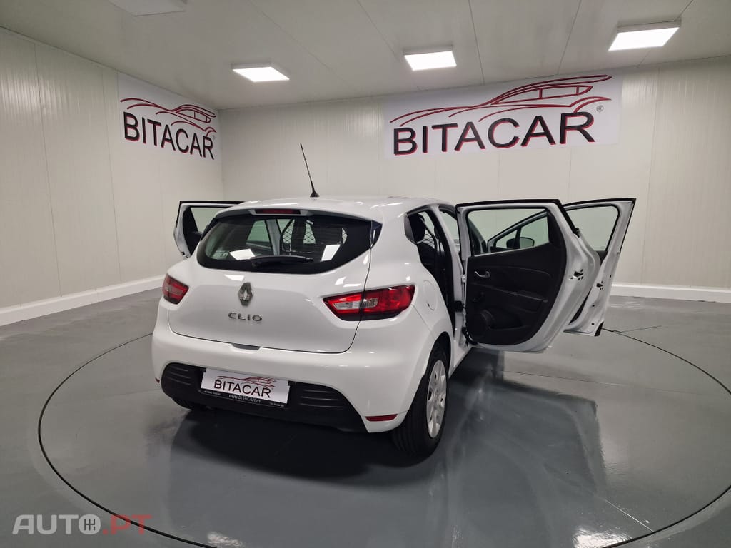 Renault Clio SOCIETE 1.5 DCI ZEN IVA DEDUTIVEL