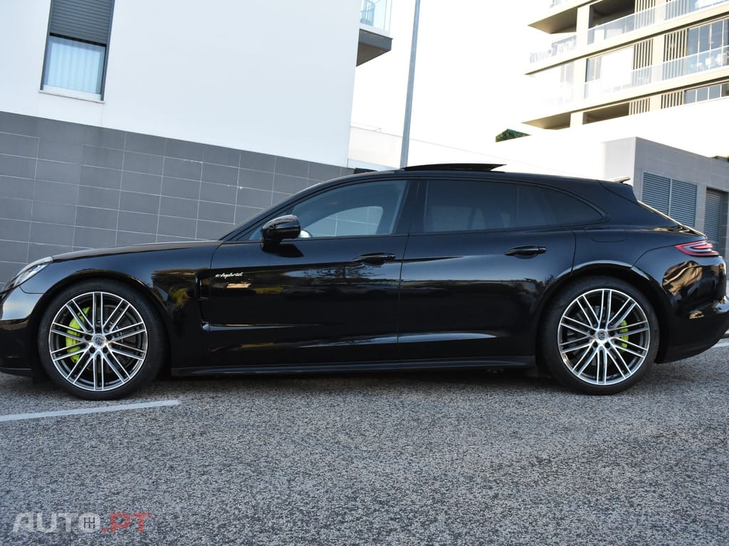 Porsche Panamera ST 4 E-Hybrid