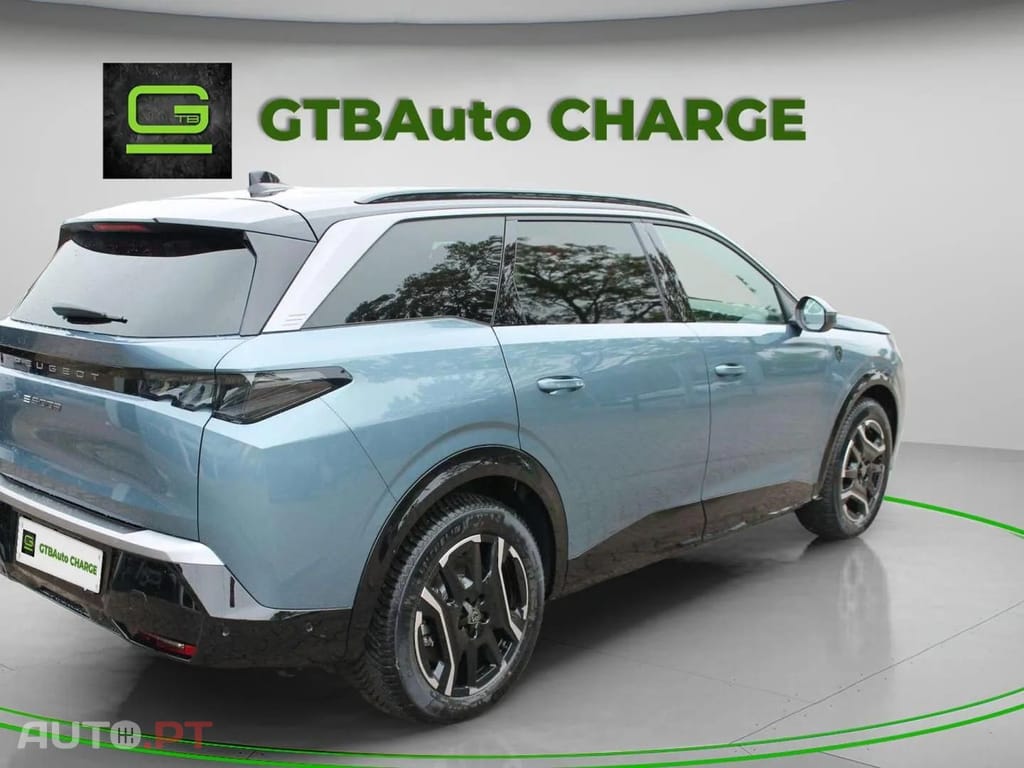 Peugeot E-5008 I.V.A DEDUTÍVEL GT