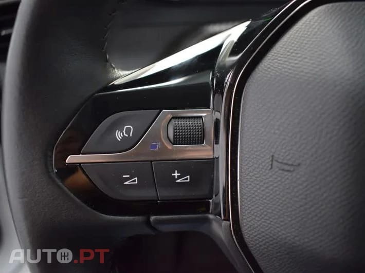 Peugeot 208 1.5 BlueHDi Active