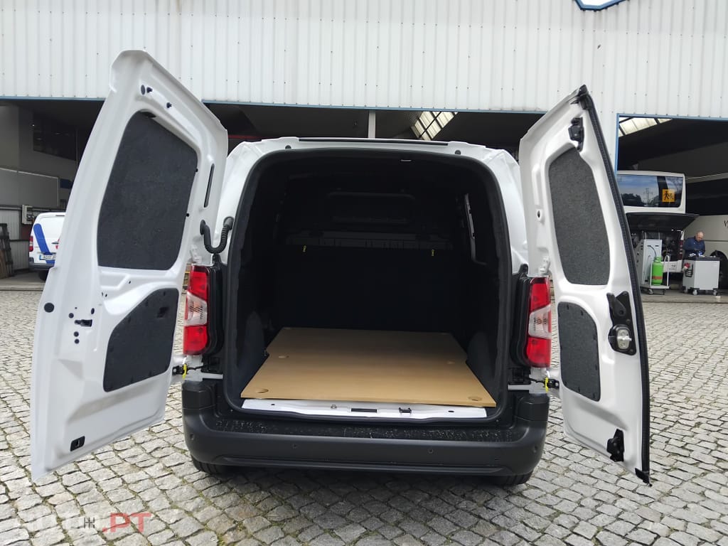 Fiat Doblo 1.5 BlueHDi Curta Easy Pro
