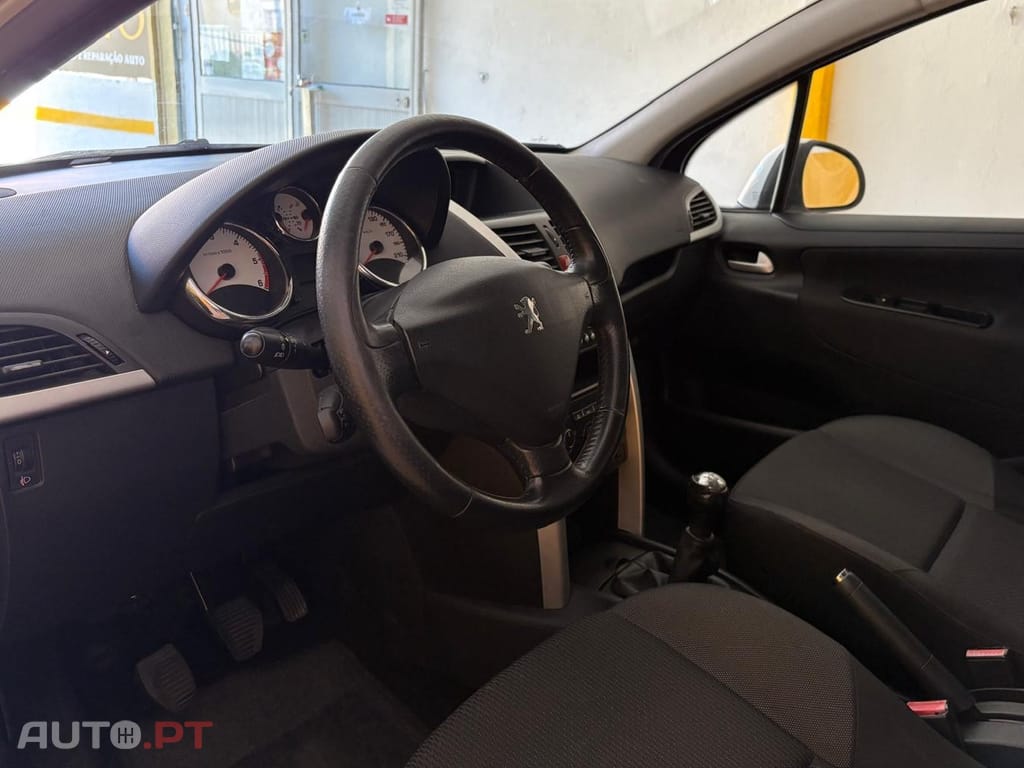Peugeot 207 1.4 HDi Active