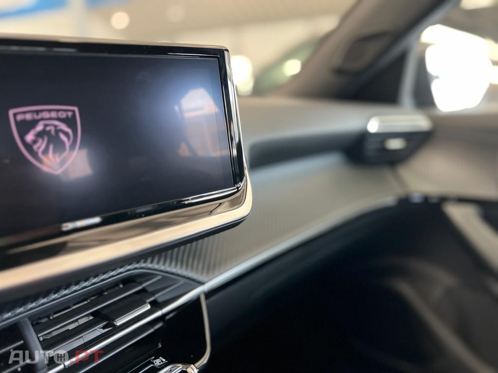 Peugeot E-2008 54 kWh Active