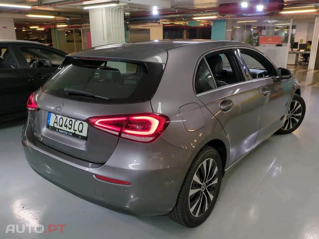 Mercedes-Benz A 250 e Style Plus