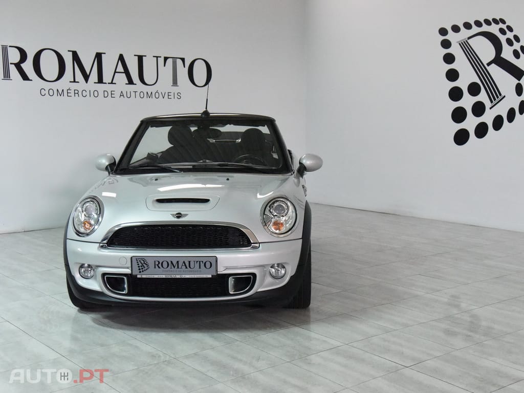MINI Cooper S Auto