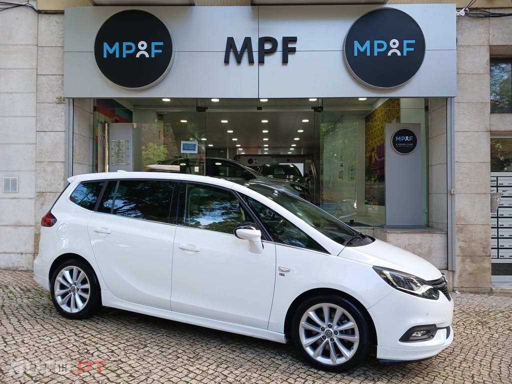Opel Zafira 2.0 CDTi OPC Line S/S