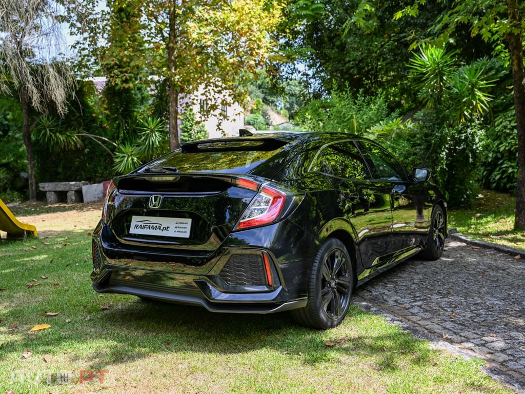 Honda Civic 1.0 i-VTEC Executive