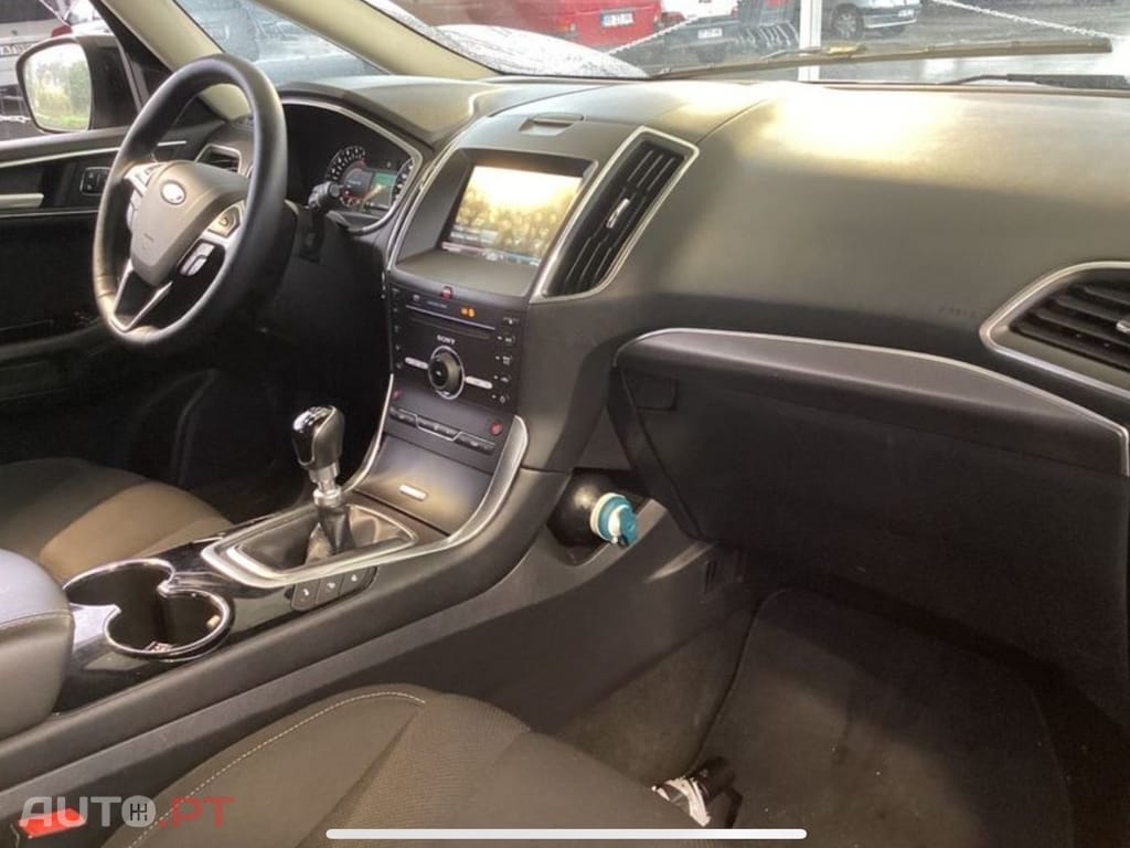 Ford S-Max 2.0 TDCi Titanium