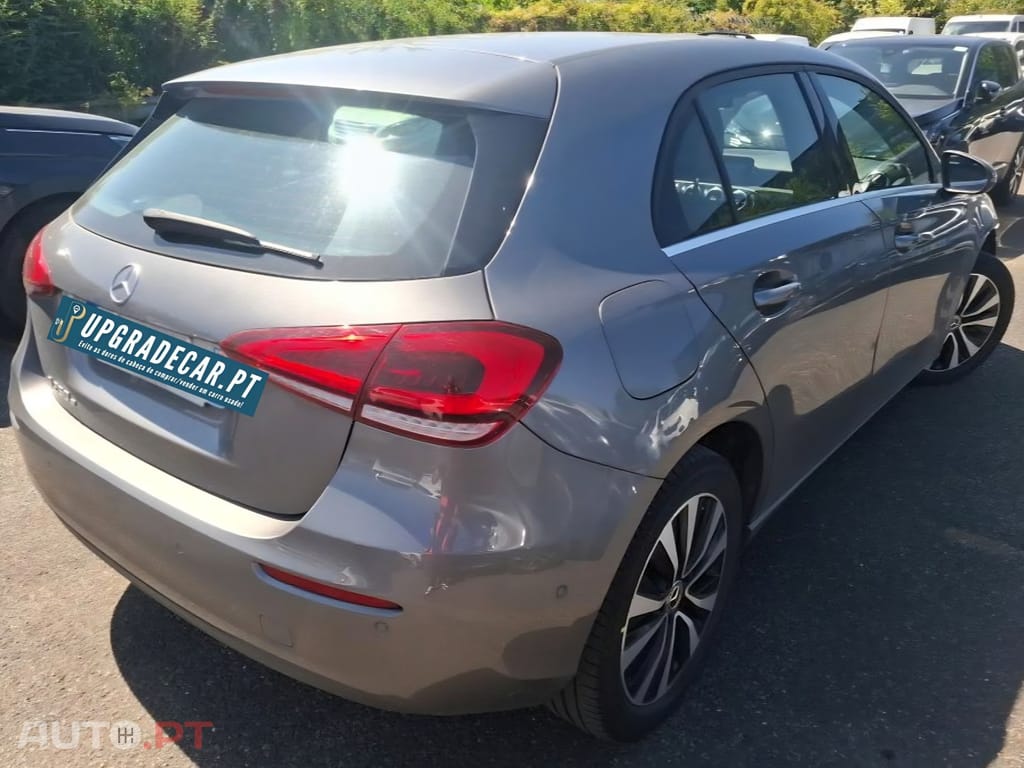 Mercedes-Benz A 250 e 8G-DCT Progressive