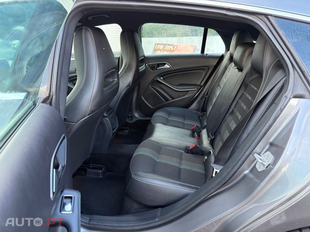 Mercedes-Benz CLA 180 d Urban