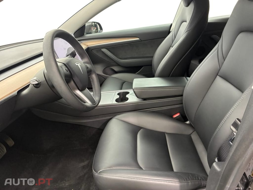 Tesla Model 3 Grande Autonomie AWD