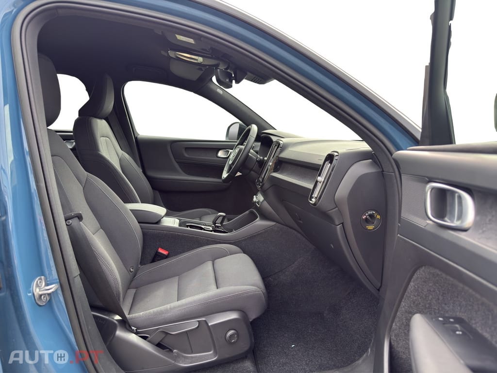 Volvo XC40 Recharge 69 kWh Single Motor Core