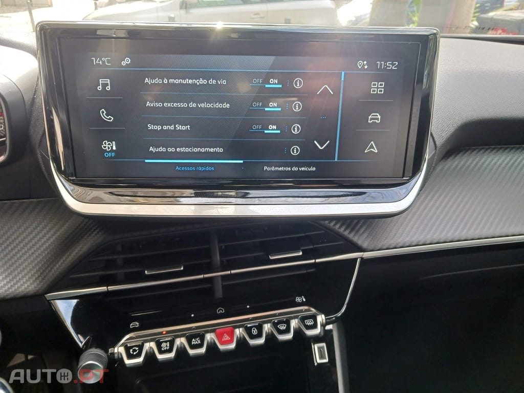 Peugeot 2008 1.2 PureTech Style