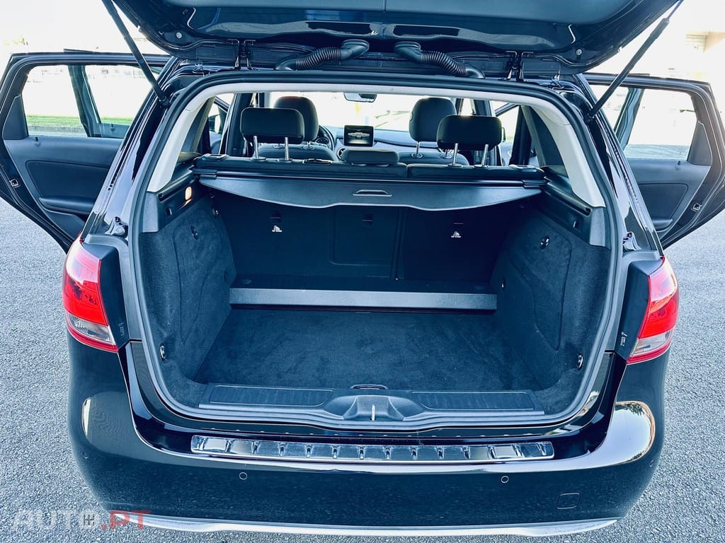 Mercedes-Benz B 180 Avantgarde