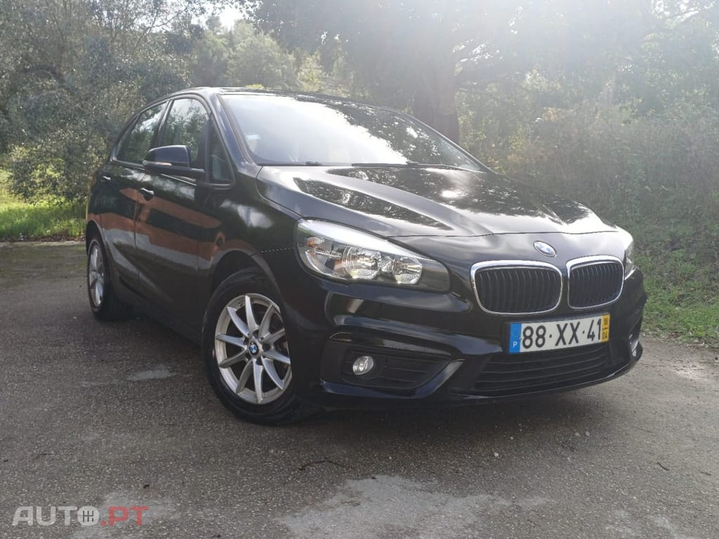 BMW 214 d Line Sport