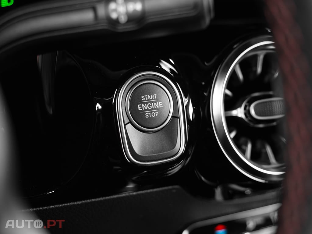 Mercedes-Benz GLA 250 e AMG Line